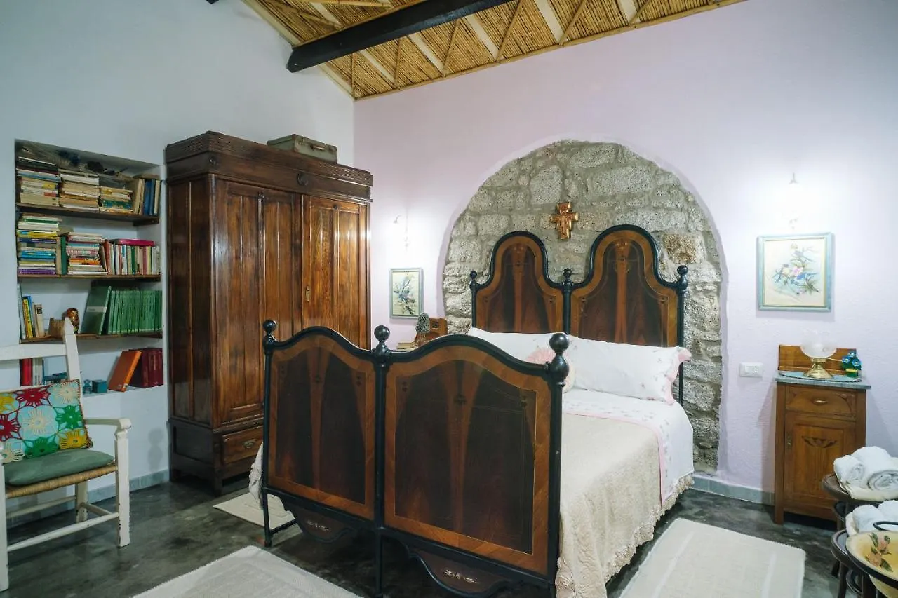 B&B San Michele Berchidda 0*,  Italia